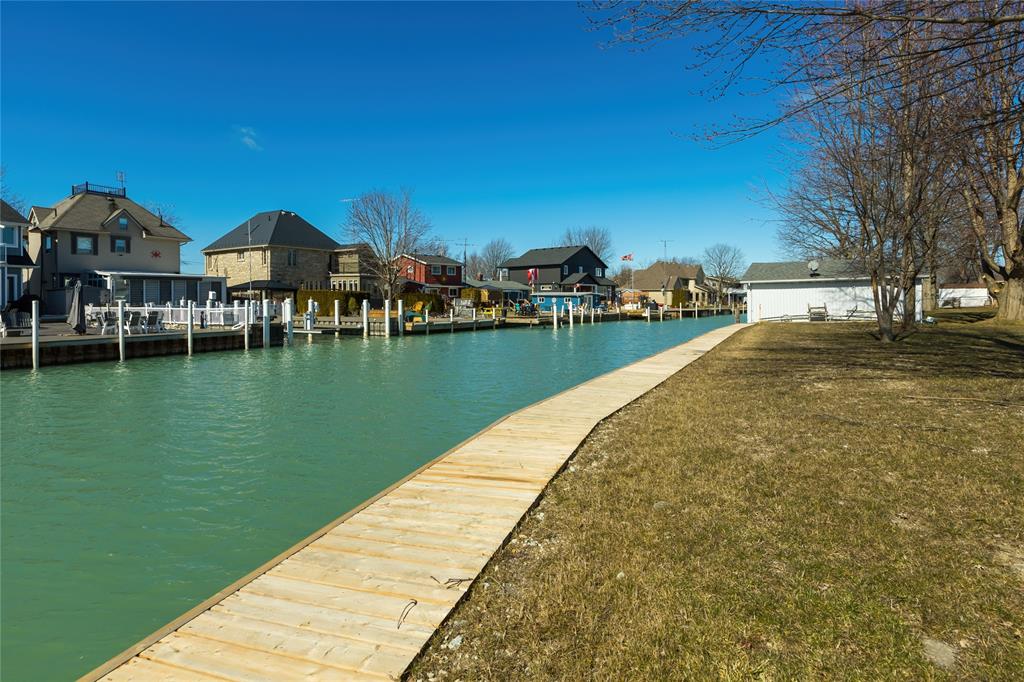 LOT 96 & 97 CRESCENT Drive, Port Lambton, Ontario, Canada