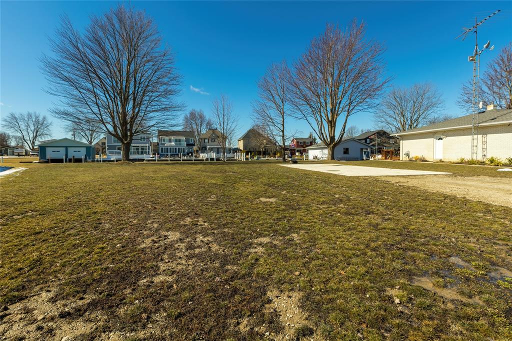LOT 96 & 97 CRESCENT Drive, Port Lambton, Ontario, Canada