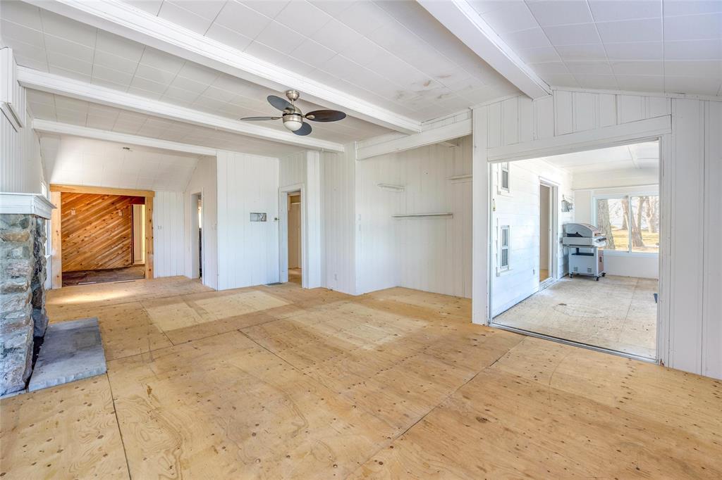 2293 PASSINGHAM Drive, Sarnia, Ontario, Canada