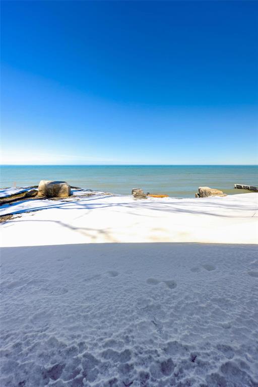 2293 PASSINGHAM Drive, Sarnia, Ontario, Canada