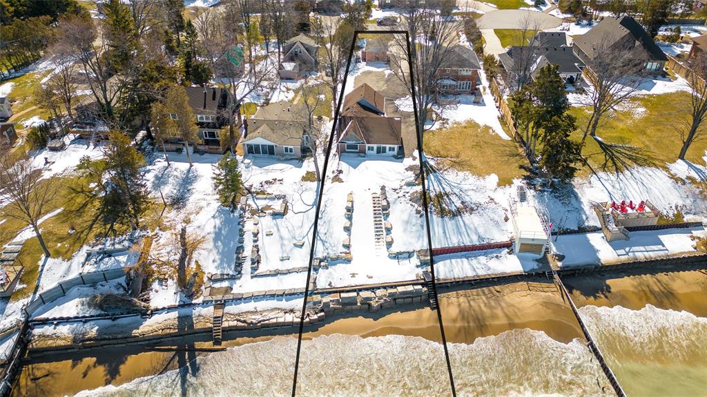 2293 PASSINGHAM Drive, Sarnia, Ontario, Canada