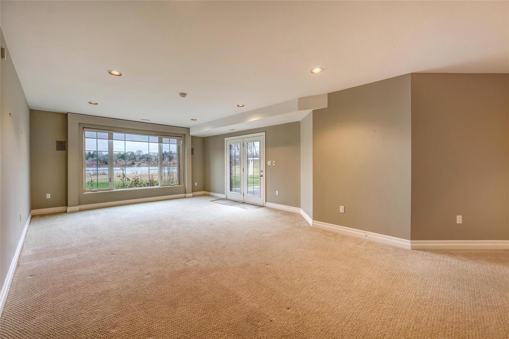 1671 MODELAND Road, Sarnia, Ontario, Canada