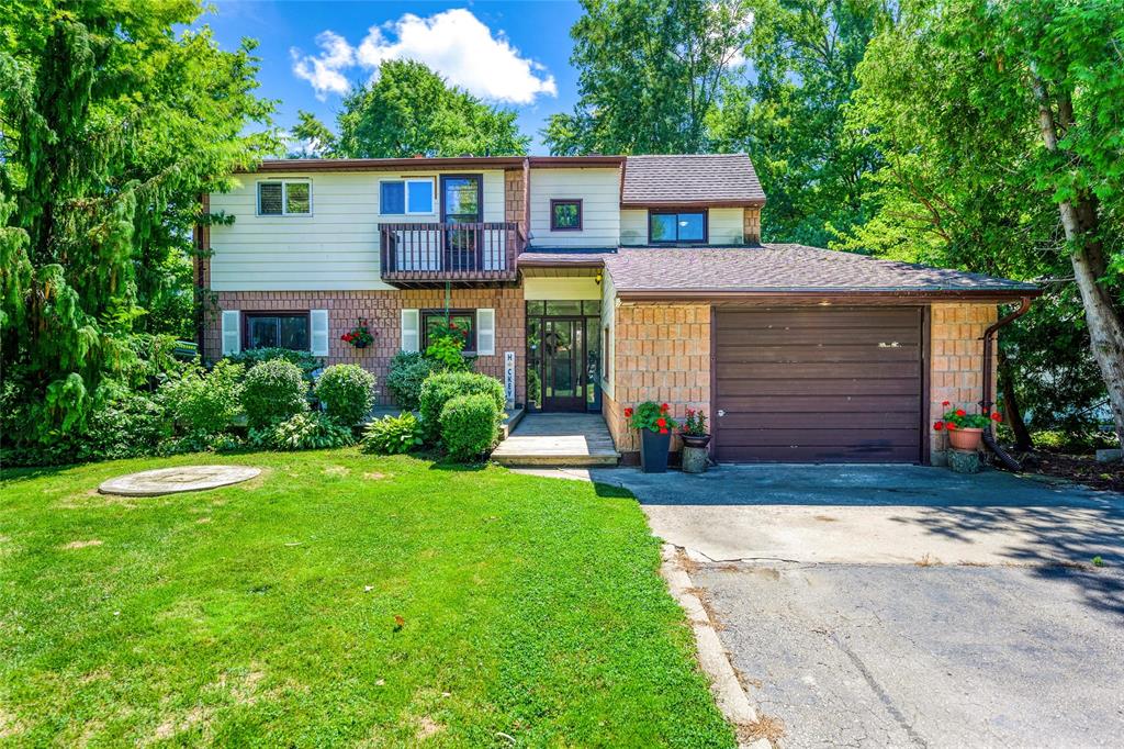 8429 DEFORE Drive, Lambton Shores, Ontario, Canada