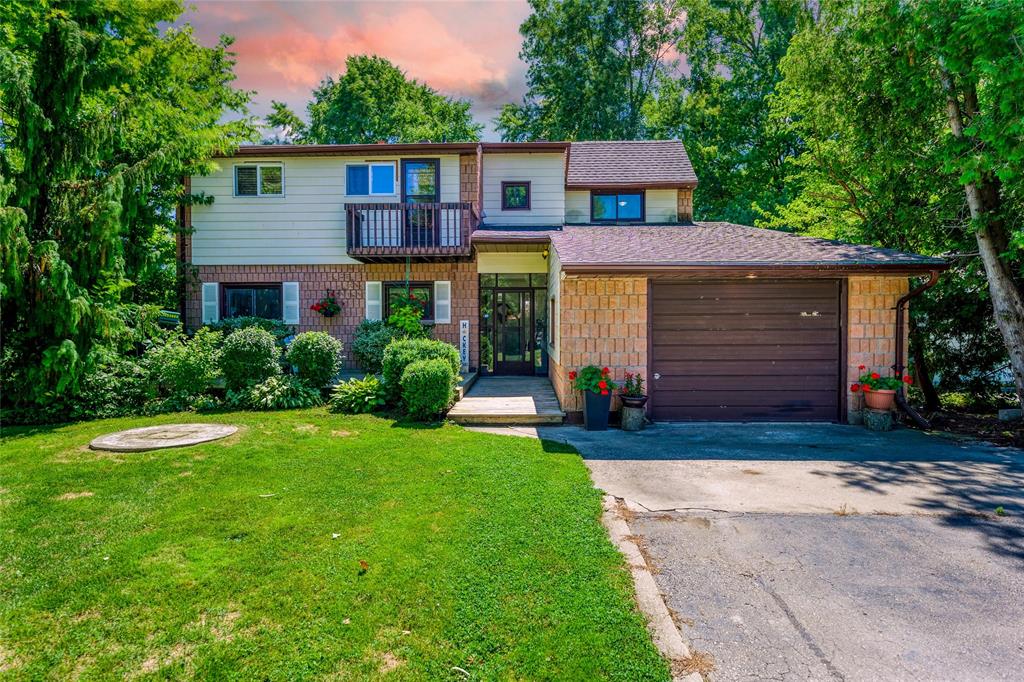 8429 DEFORE Drive, Lambton Shores, Ontario, Canada