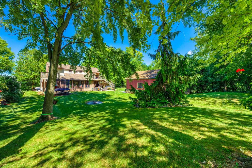 8429 DEFORE Drive, Lambton Shores, Ontario, Canada