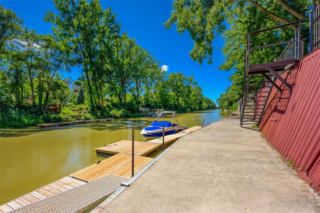 8429 DEFORE Drive, Lambton Shores, Ontario, Canada