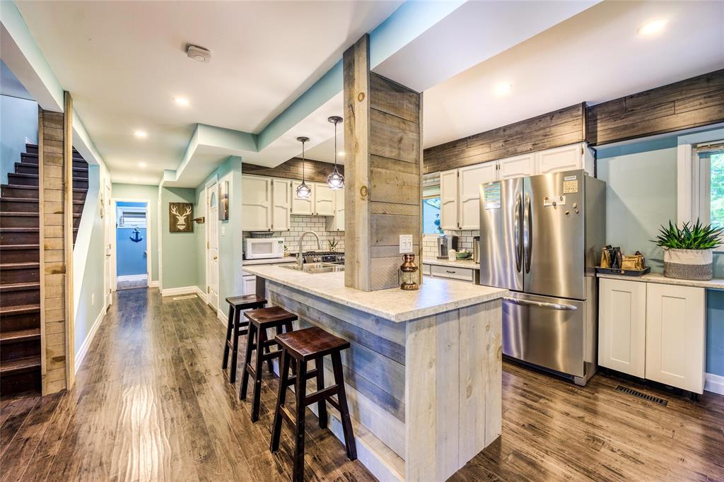 8429 DEFORE Drive, Lambton Shores, Ontario, Canada