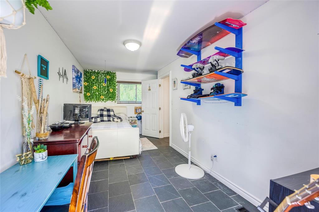8429 DEFORE Drive, Lambton Shores, Ontario, Canada