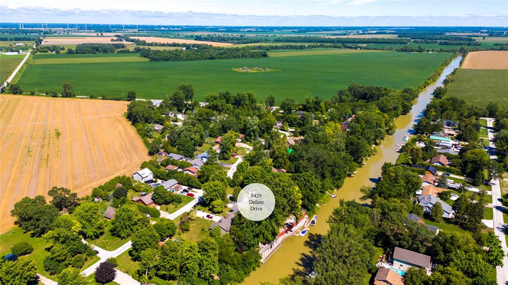 8429 DEFORE Drive, Lambton Shores, Ontario, Canada