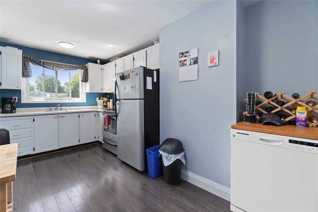 1327 ASCOT Circle, Sarnia, Ontario, Canada