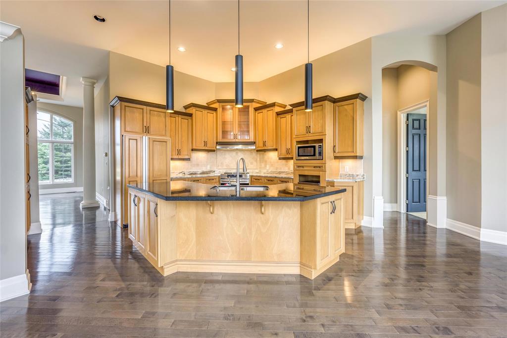 1671 MODELAND Road, Sarnia, Ontario, Canada