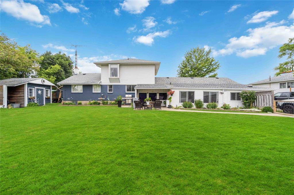 1500 OLD LONDON Road, Sarnia, Ontario, Canada