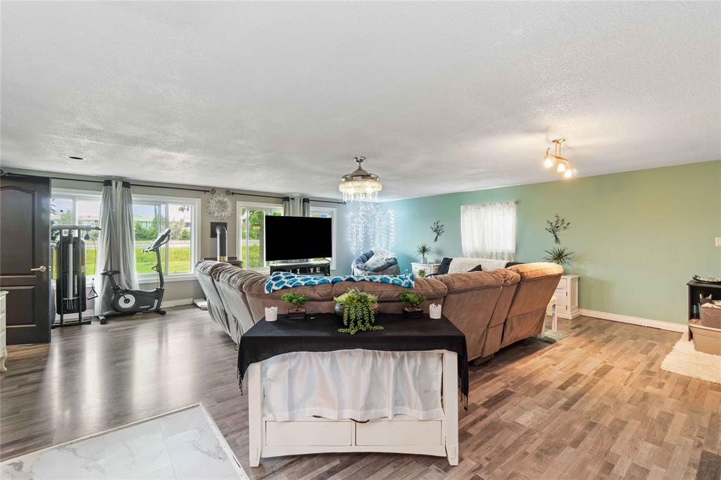 1500 OLD LONDON Road, Sarnia, Ontario, Canada