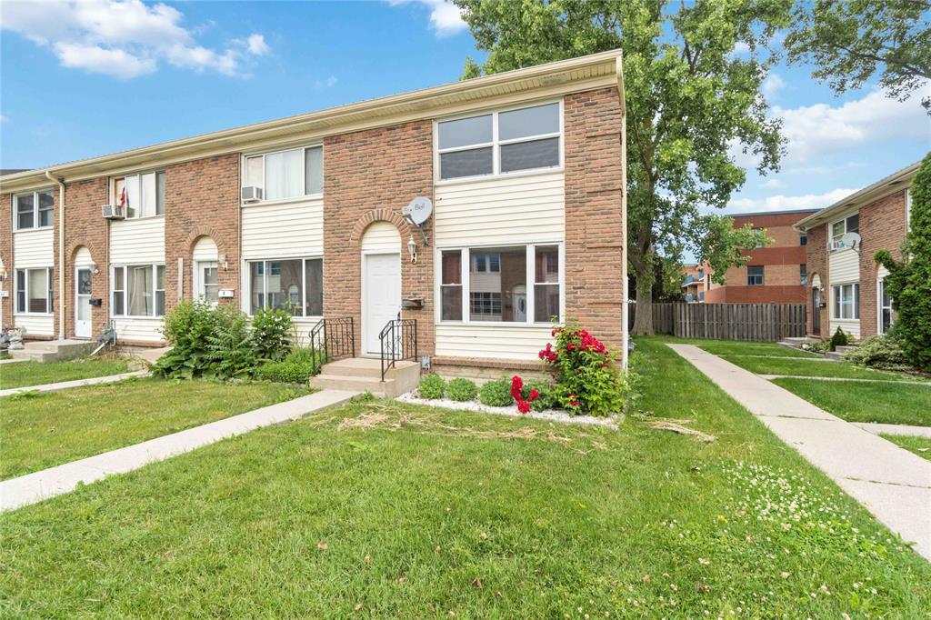881 CARLETON Place Unit# 6, Sarnia, Ontario, Canada