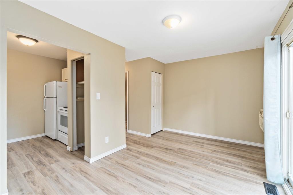 881 CARLETON Place Unit# 6, Sarnia, Ontario, Canada