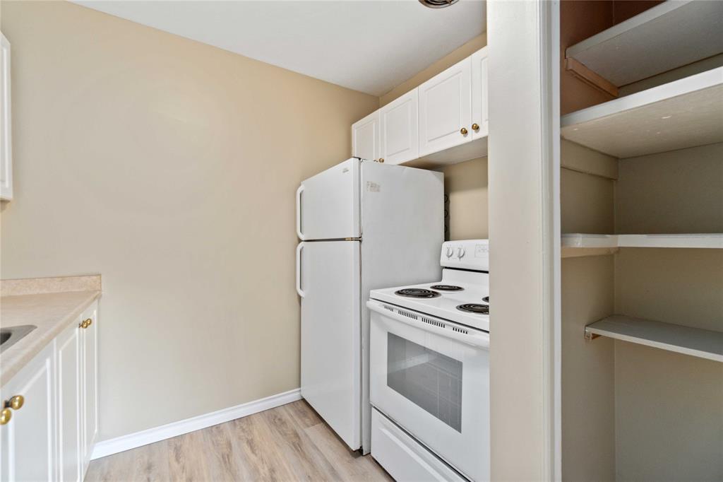 881 CARLETON Place Unit# 6, Sarnia, Ontario, Canada