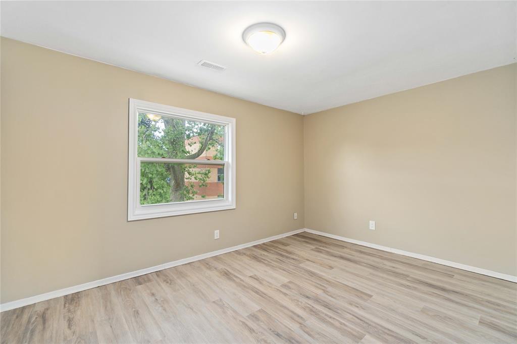 881 CARLETON Place Unit# 6, Sarnia, Ontario, Canada