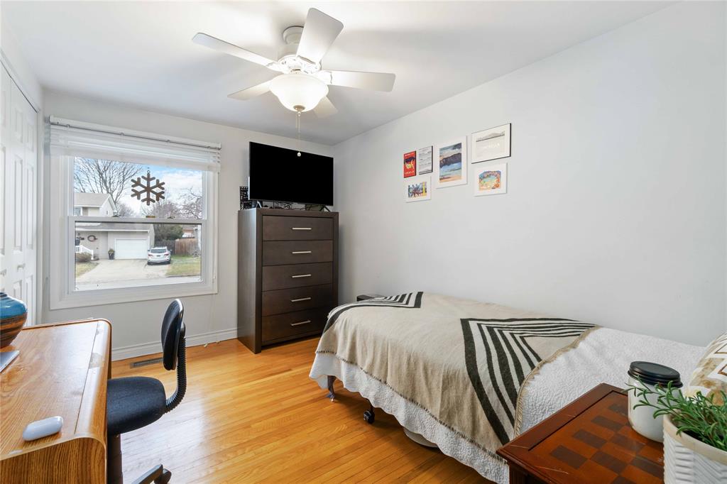 1244 LANG Street, Sarnia, Ontario, Canada photo 9