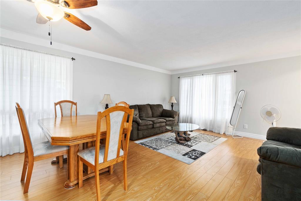 929 ASSINIBOINE Crescent, Sarnia, Ontario, Canada photo 8