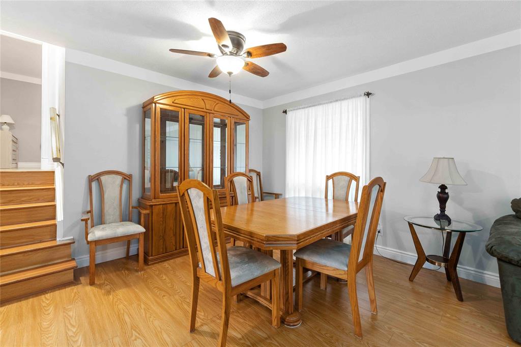 929 ASSINIBOINE Crescent, Sarnia, Ontario, Canada photo 9