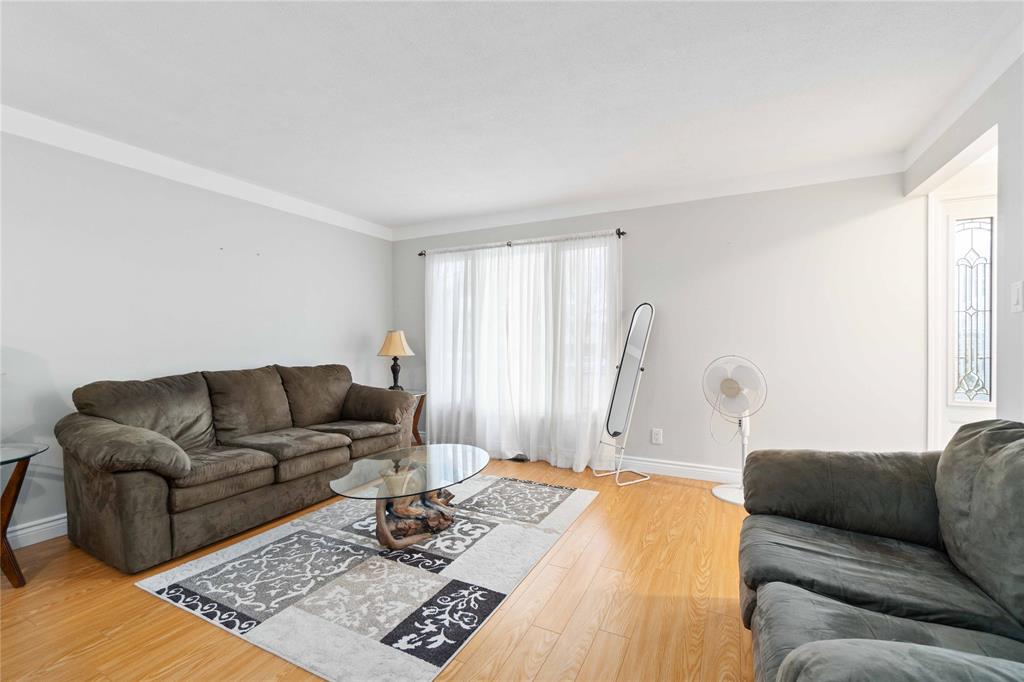 929 ASSINIBOINE Crescent, Sarnia, Ontario, Canada photo 10