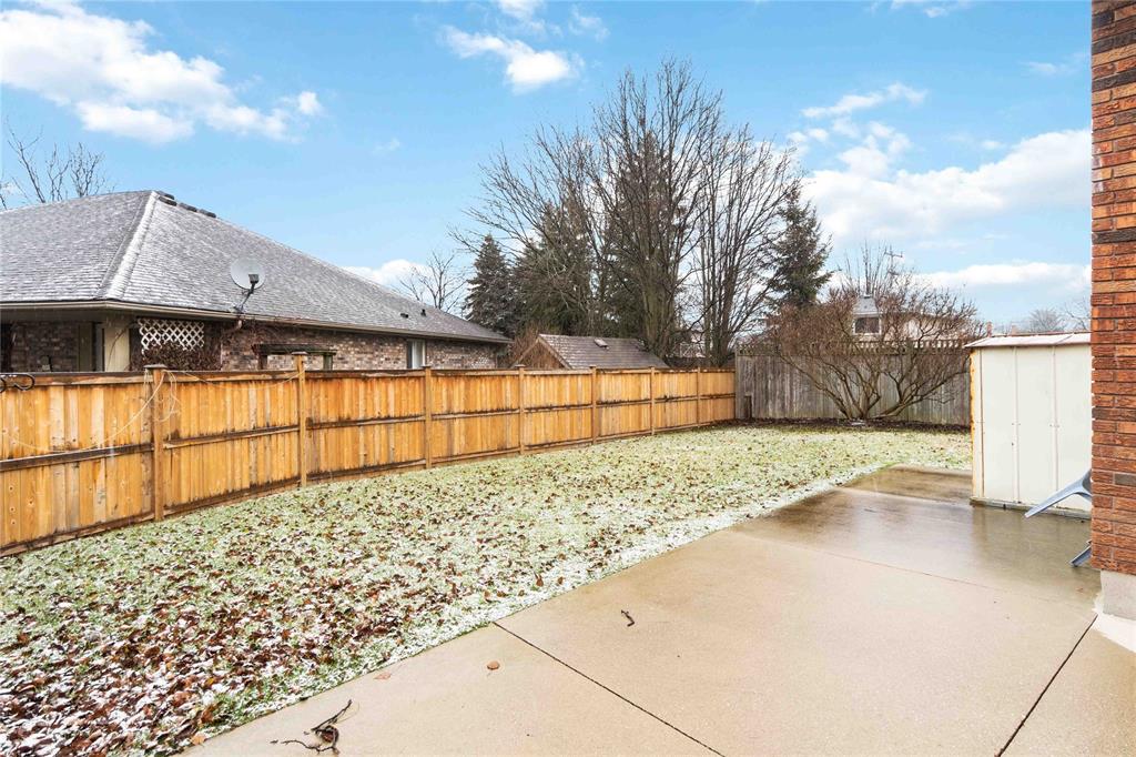 929 ASSINIBOINE Crescent, Sarnia, Ontario, Canada photo 25