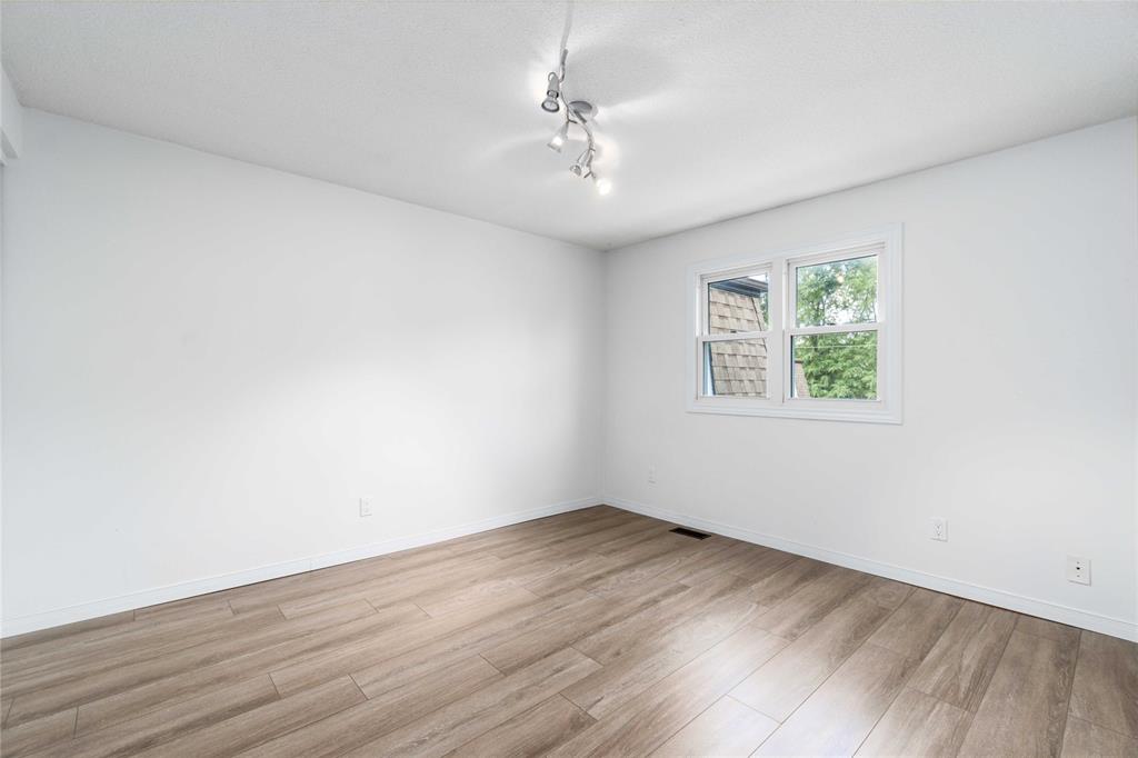 1023 SALISBURY Street Unit# 7, Sarnia, Ontario, Canada photo 16