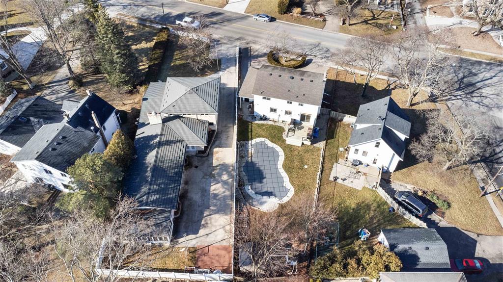 1374 CHRISTINA Street North, Sarnia, Ontario, Canada