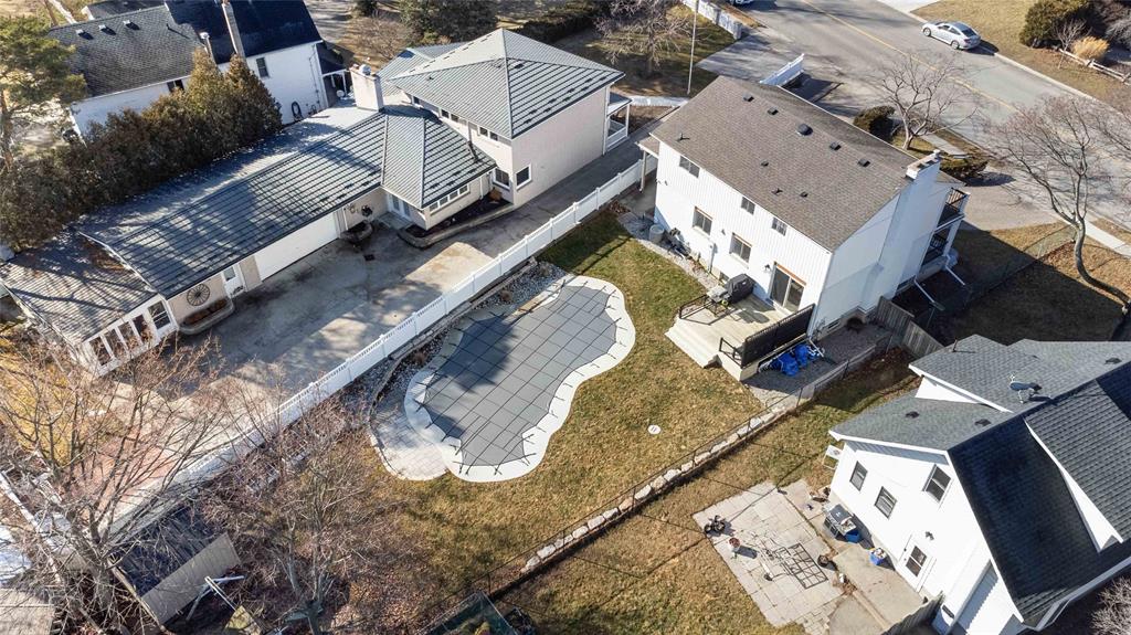1374 CHRISTINA Street North, Sarnia, Ontario, Canada