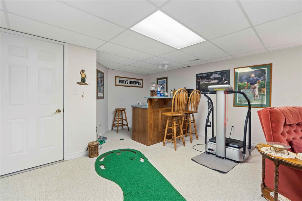 41 MICHAEL SNOW Court, Sarnia, Ontario, Canada