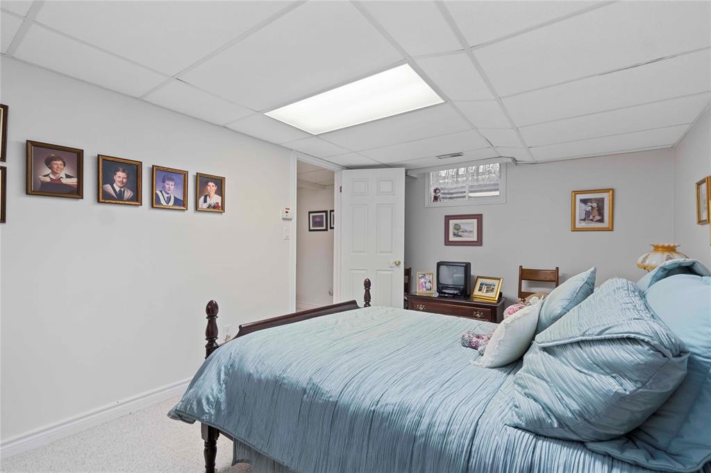 41 MICHAEL SNOW Court, Sarnia, Ontario, Canada
