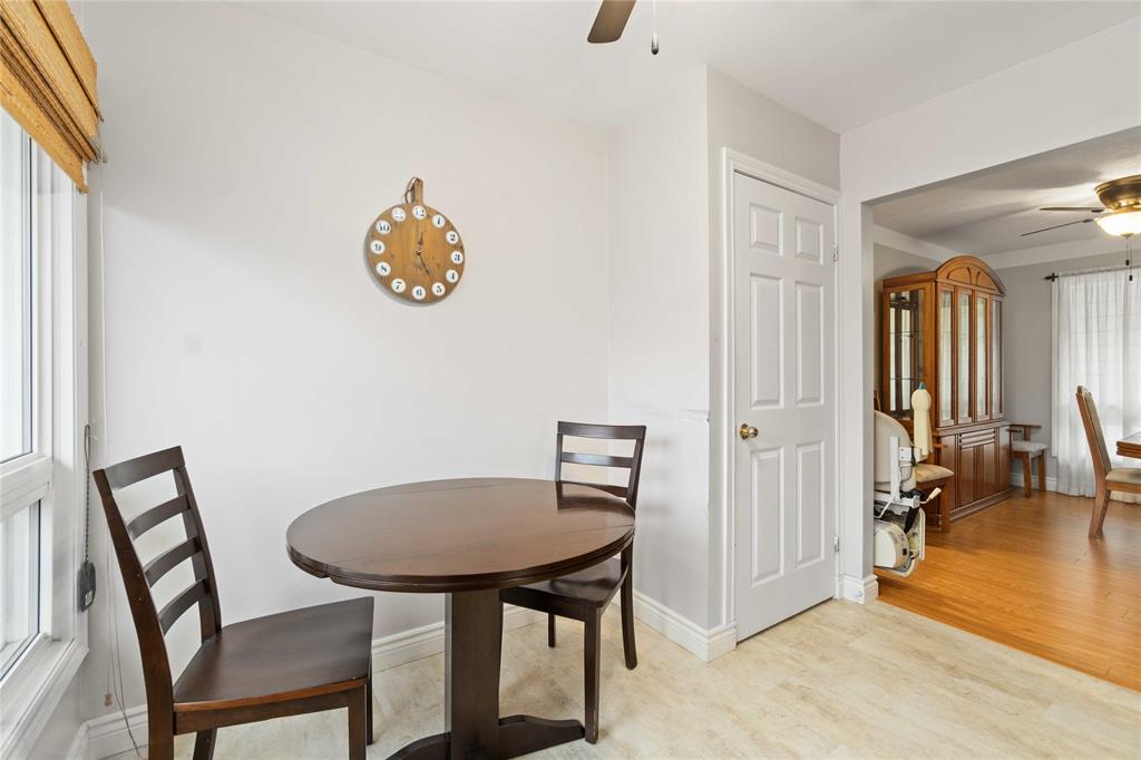 929 ASSINIBOINE Crescent, Sarnia, Ontario, Canada photo 7