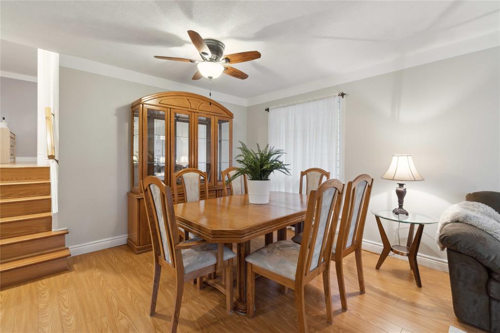 929 ASSINIBOINE Crescent, Sarnia, Ontario, Canada photo 10