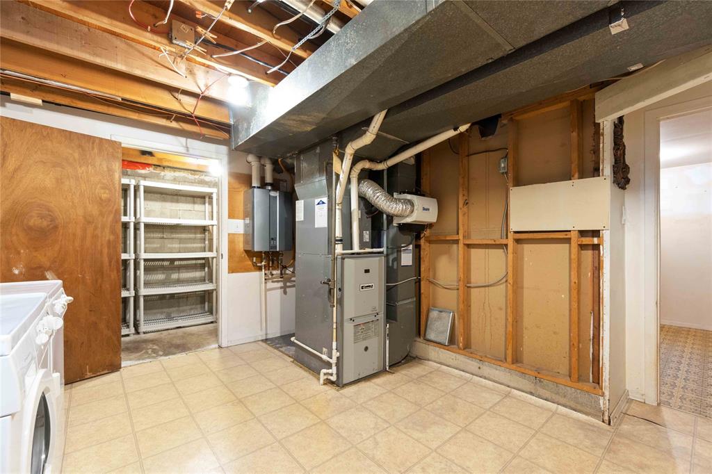 929 ASSINIBOINE Crescent, Sarnia, Ontario, Canada photo 24