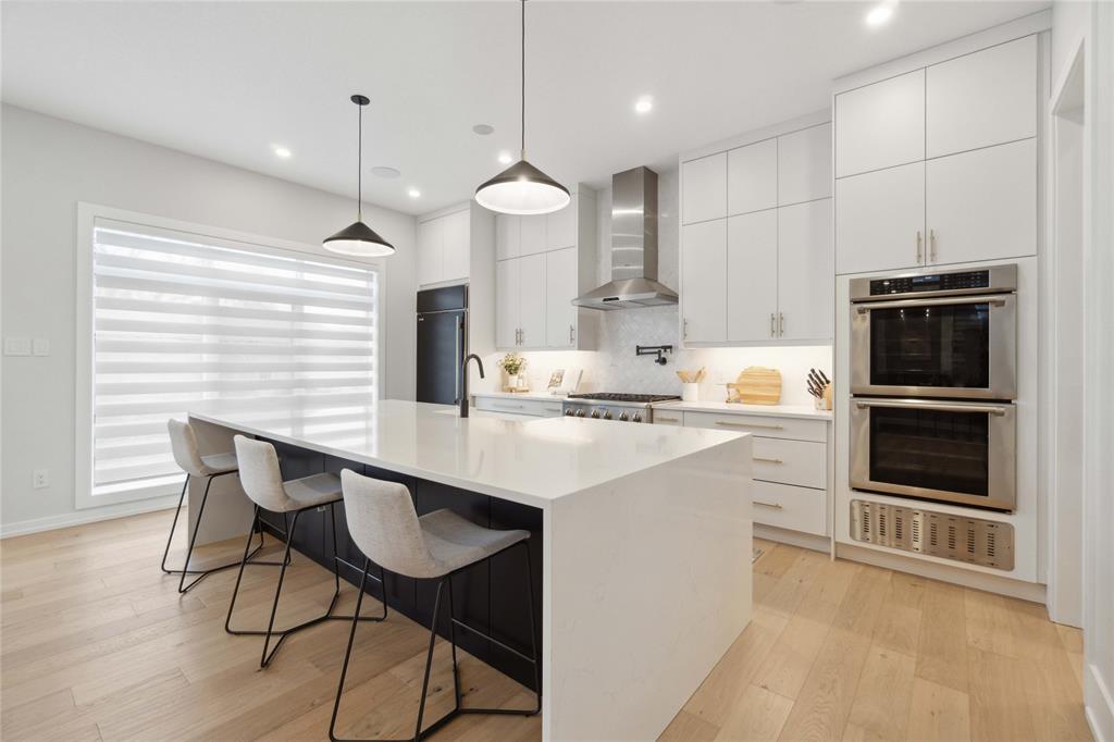 414 SILVER SANDS Lane, Sarnia, Ontario, Canada