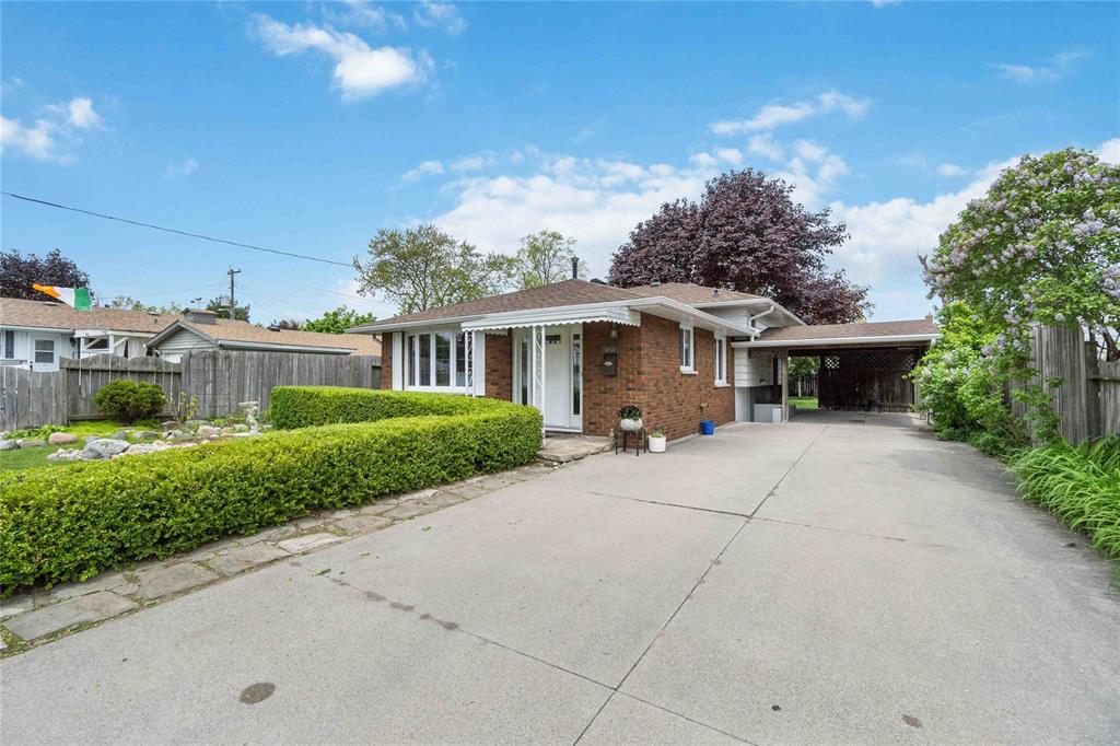 654 ORCHARD Avenue, Sarnia, Ontario, Canada