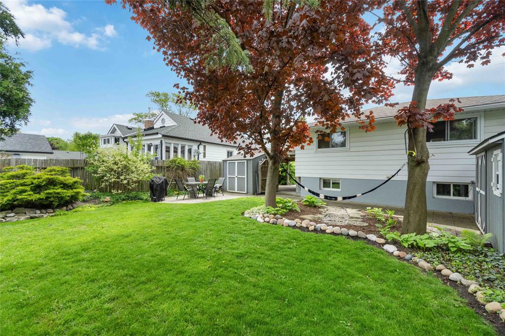 654 ORCHARD Avenue, Sarnia, Ontario, Canada