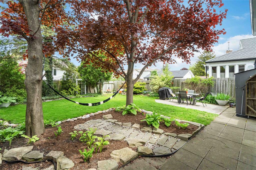 654 ORCHARD Avenue, Sarnia, Ontario, Canada