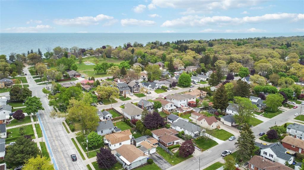 654 ORCHARD Avenue, Sarnia, Ontario, Canada