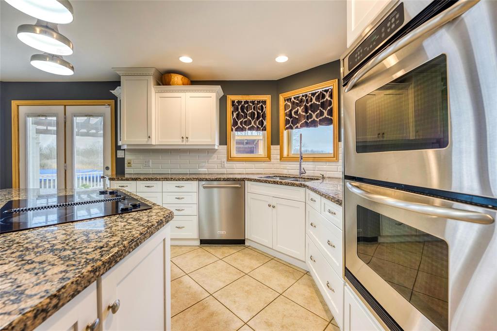 1951 BRIGDEN Road, St. Clair, Ontario, Canada