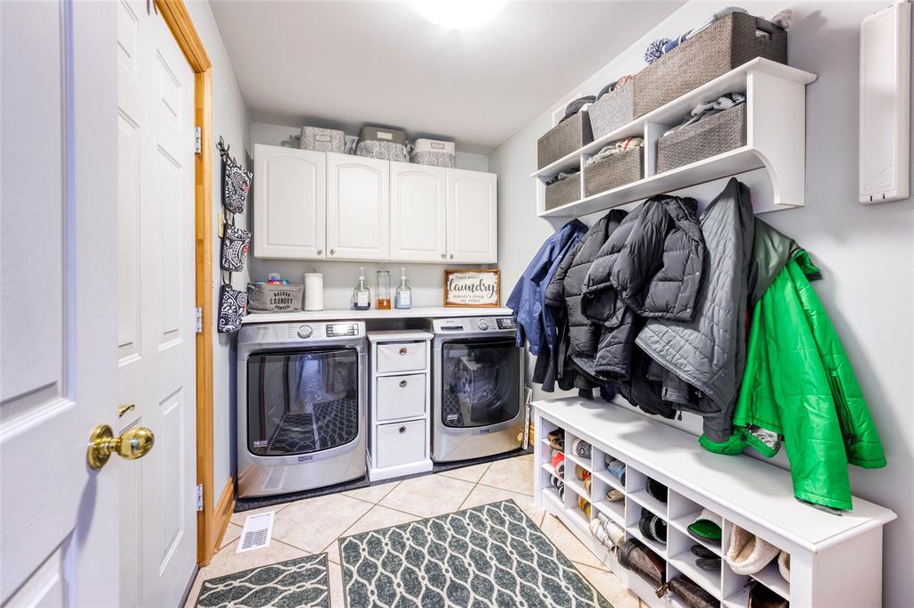 1951 BRIGDEN Road, St. Clair, Ontario, Canada
