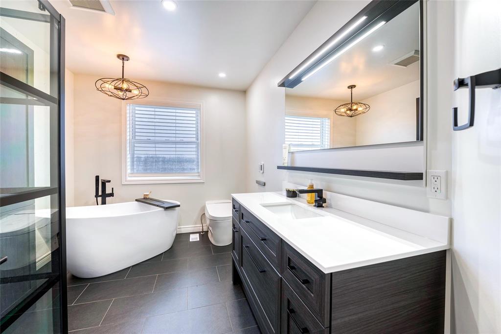 1951 BRIGDEN Road, St. Clair, Ontario, Canada
