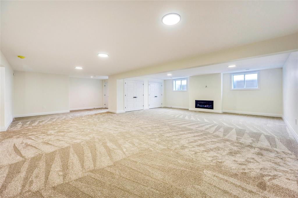 835 MAGNOLIA Lane, Sarnia, Ontario, Canada