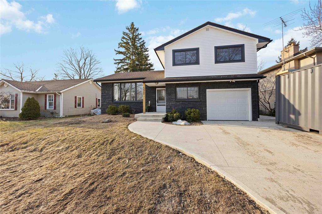 572 THAMES Street, Plympton-Wyoming, Ontario, Canada