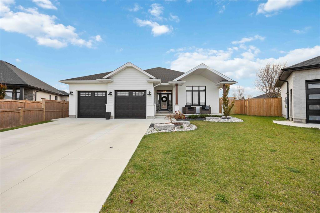 397 BAYHILL Drive, St. Clair, Ontario, Canada