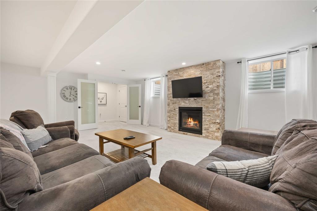 397 BAYHILL Drive, St. Clair, Ontario, Canada