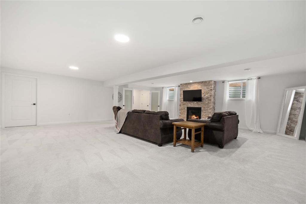 397 BAYHILL Drive, St. Clair, Ontario, Canada