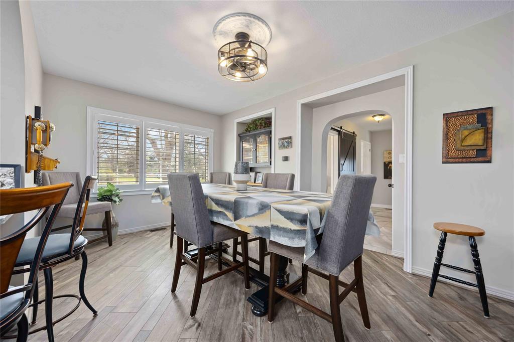 1866 BLACKWELL Road, Sarnia, Ontario, Canada