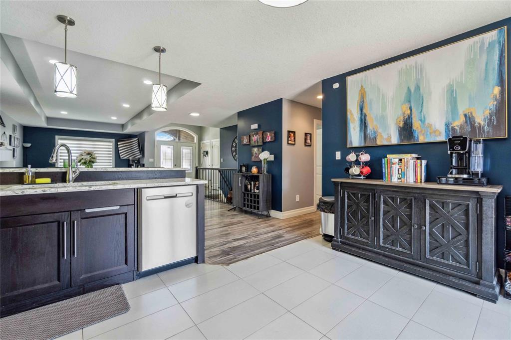 864 MANHATTAN Drive, Sarnia, Ontario, Canada
