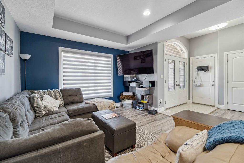 864 MANHATTAN Drive, Sarnia, Ontario, Canada
